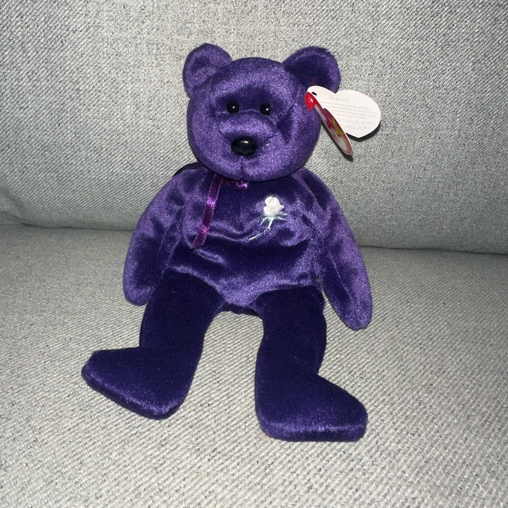1st edition Princess Diana Ty Beanie Babies 1997, with tag error